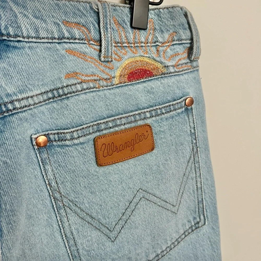 Wrangler High-Rise Light Blue Flared Jeans - Picture 7 of 11